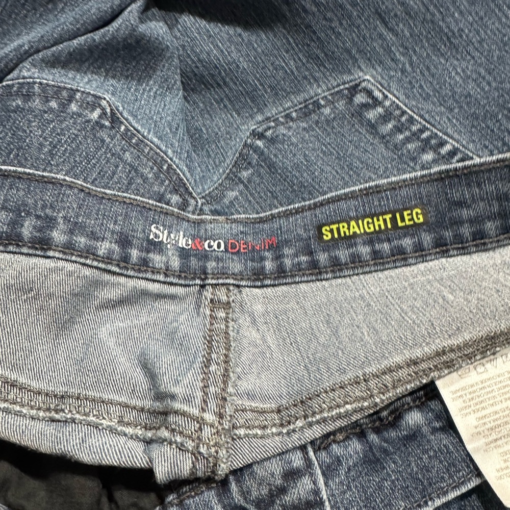 Style & Co. Dark Blue Relaxed Jeans - Picture 5 of 6